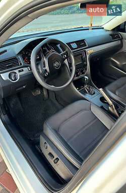 Седан Volkswagen Passat 2018 в 