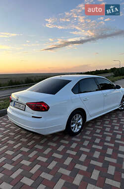 Седан Volkswagen Passat 2018 в 