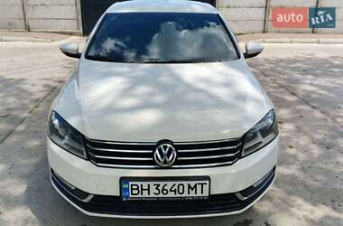 Седан Volkswagen Passat 2012 в 