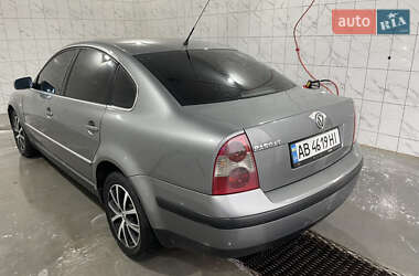 Седан Volkswagen Passat 2001 в 