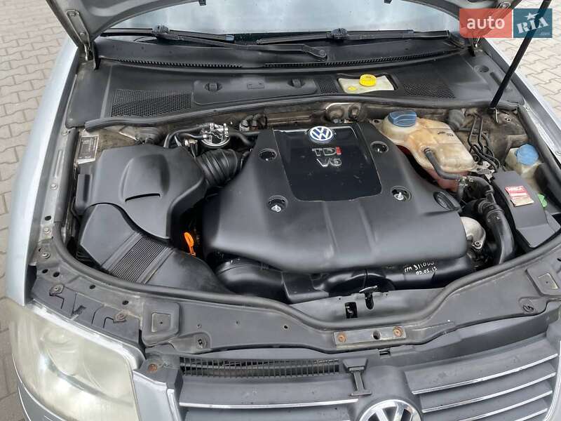 Универсал Volkswagen Passat 2002 в Ивано-Франковске