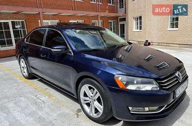 Седан Volkswagen Passat 2013 в Киеве