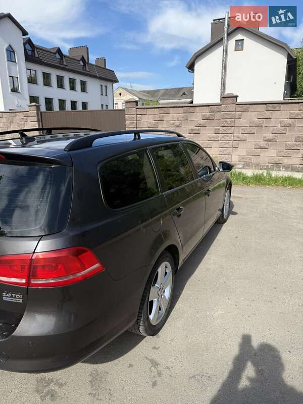 Універсал Volkswagen Passat 2012 в Березному