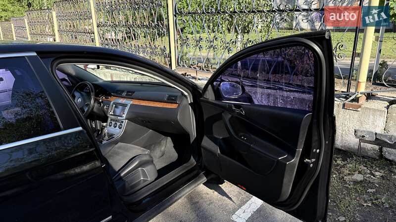 Седан Volkswagen Passat 2007 в Світловодську