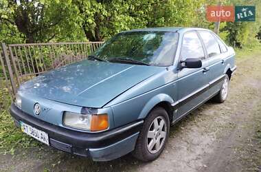 Седан Volkswagen Passat 1991 в Кременці