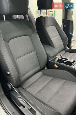 Универсал Volkswagen Passat 2015 в Полтаве