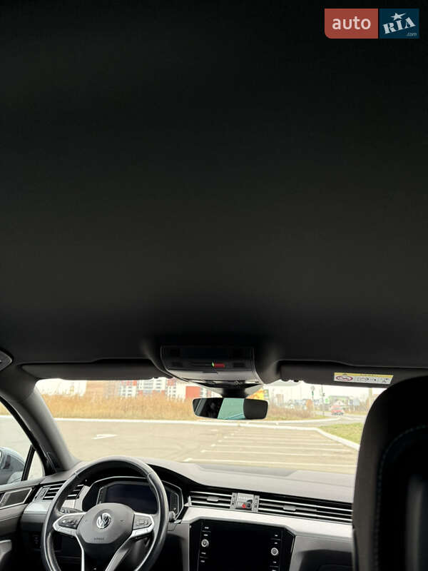 Универсал Volkswagen Passat 2020 в Луцке