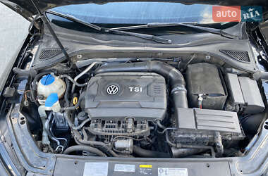 Седан Volkswagen Passat 2016 в 