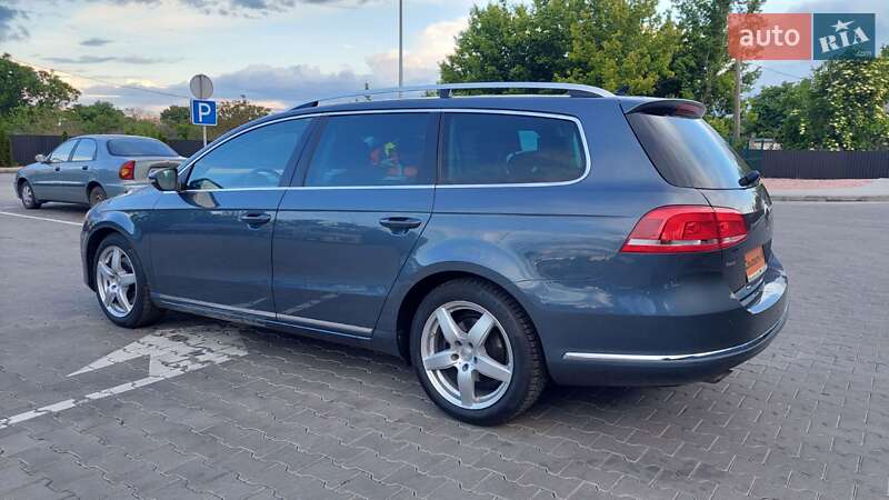 Универсал Volkswagen Passat 2014 в Одессе