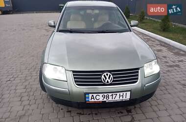 Седан Volkswagen Passat 2004 в 