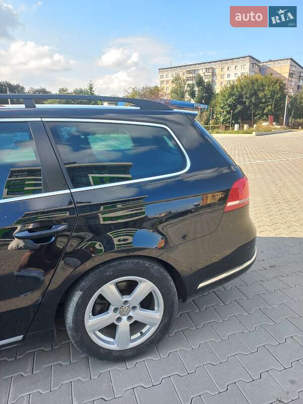 Універсал Volkswagen Passat 2014 в Тернополі