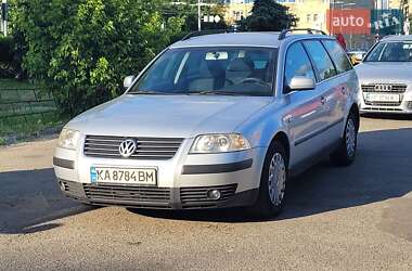 Универсал Volkswagen Passat 2001 в Киеве