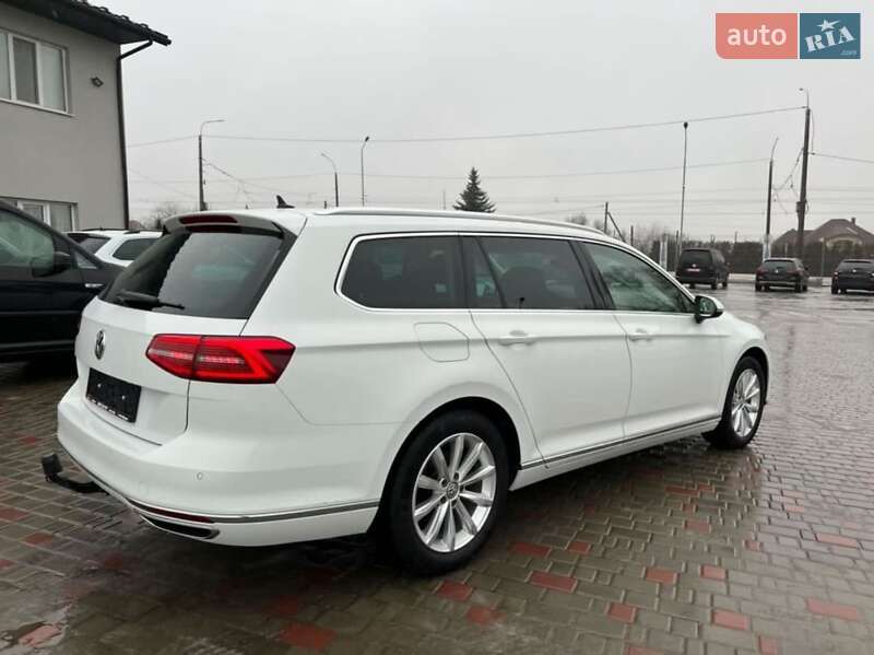 Универсал Volkswagen Passat 2018 в Мукачево
