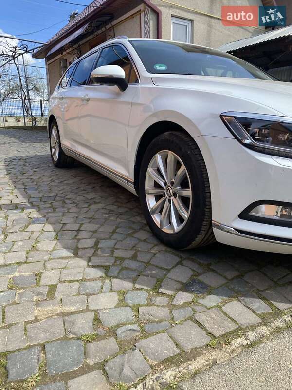 Универсал Volkswagen Passat 2018 в Мукачево