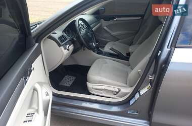 Седан Volkswagen Passat 2015 в 