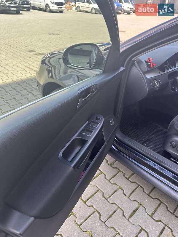 Универсал Volkswagen Passat 2009 в Черновцах