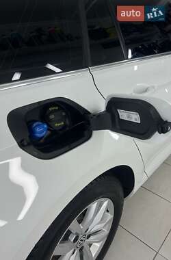 Универсал Volkswagen Passat 2019 в 