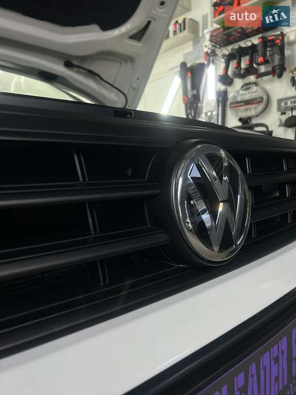 Универсал Volkswagen Passat 2019 в Николаеве