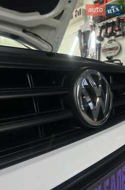 Универсал Volkswagen Passat 2019 в 