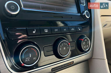 Седан Volkswagen Passat 2013 в 