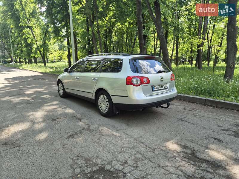 Универсал Volkswagen Passat 2006 в Киеве