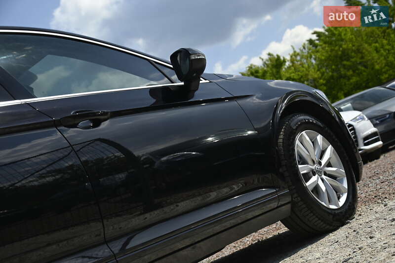 Седан Volkswagen Passat 2017 в Бердичеве