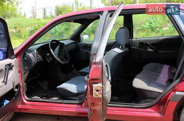 Седан Volkswagen Passat 1989 в 