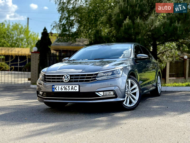 Седан Volkswagen Passat 2016 в 
