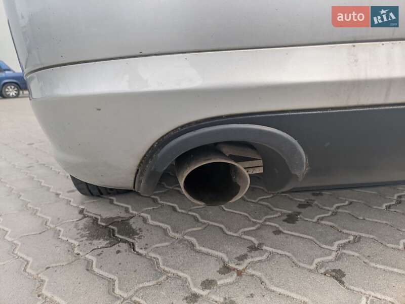 Універсал Volkswagen Passat 2010 в Бориславі