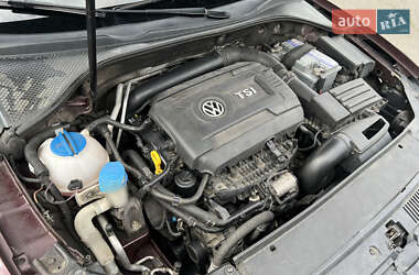 Седан Volkswagen Passat 2014 в 