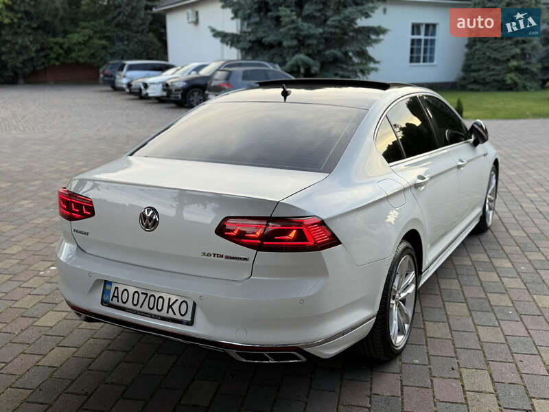 Седан Volkswagen Passat 2016 в Мукачево