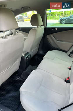 Универсал Volkswagen Passat 2006 в 