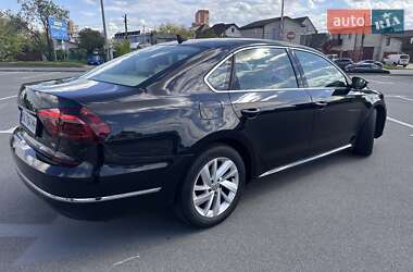 Седан Volkswagen Passat 2017 в 