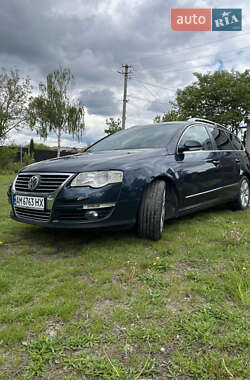 Універсал Volkswagen Passat 2006 в 