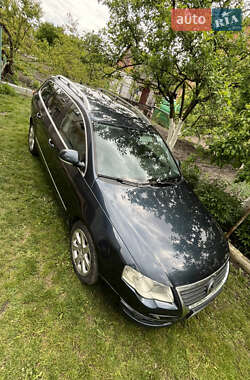 Універсал Volkswagen Passat 2006 в 
