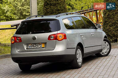 Универсал Volkswagen Passat 2010 в 