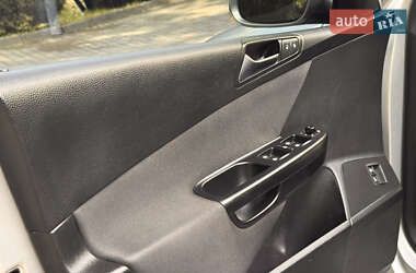 Универсал Volkswagen Passat 2010 в 