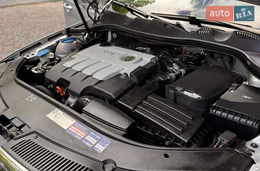 Универсал Volkswagen Passat 2010 в 