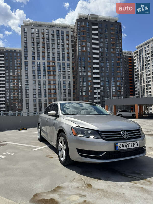 Седан Volkswagen Passat 2013 в 