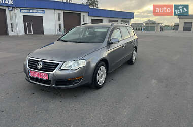 Универсал Volkswagen Passat 2007 в Сарнах