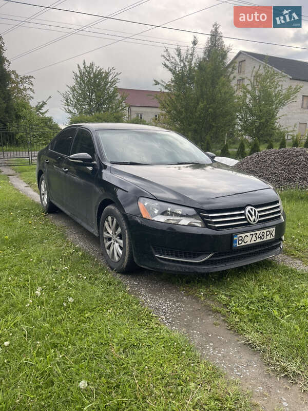 Volkswagen Passat 2012