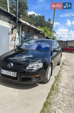 Седан Volkswagen Passat 2010 в 