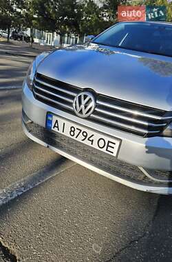 Седан Volkswagen Passat 2014 в 