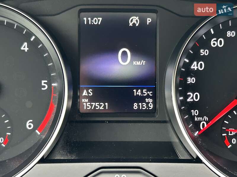 Седан Volkswagen Passat 2020 в Львове