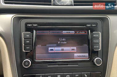 Седан Volkswagen Passat 2015 в 