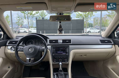 Седан Volkswagen Passat 2015 в 