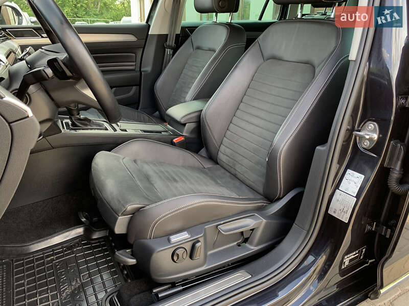 Універсал Volkswagen Passat 2021 в Бердичеві