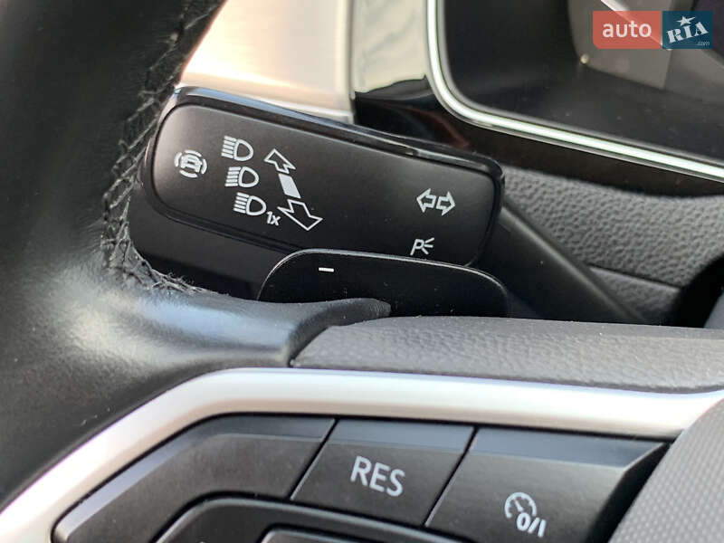 Універсал Volkswagen Passat 2021 в Бердичеві