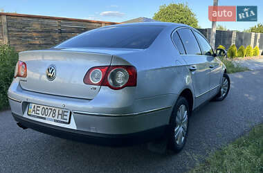 Седан Volkswagen Passat 2008 в 