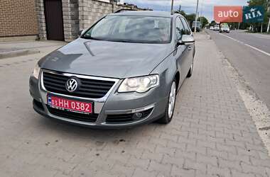 Универсал Volkswagen Passat 2009 в Луцке